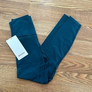 NWT- Lululemon Align ribbed HR 25” leggings
